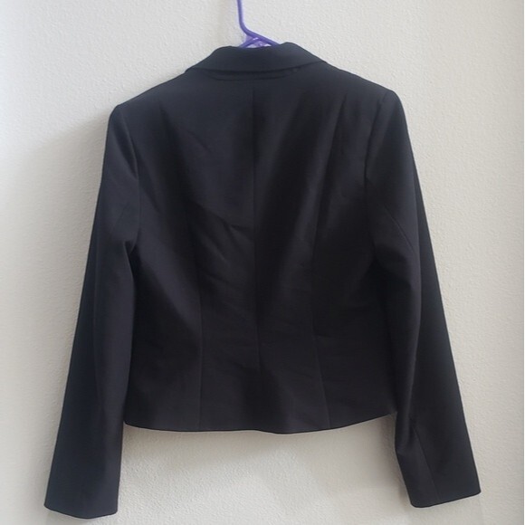 Women's Worthington black blazer size medium - Picture 2 of 4